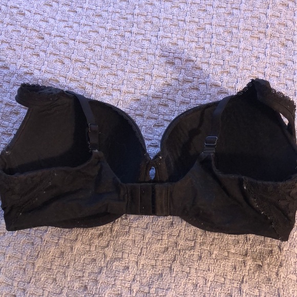 victorious secret bra 🖤 - Picture 3 of 4